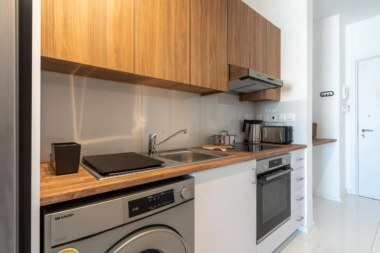 Latte'S Prime 1-Bedroom Apartment In Larnaca